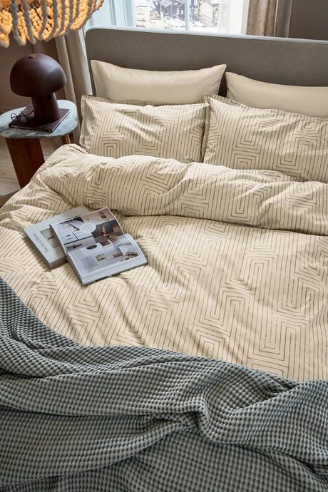 Abagail Ahern x Murmur Pia Warm Ochre Duvet Set