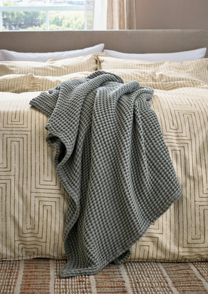 Abagail Ahern x Murmur Pia Warm Ochre Duvet Set