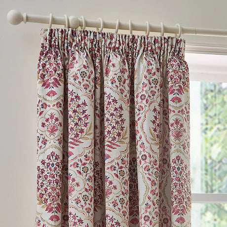 Dreams N Drapes Ashmead Berry Duvet Set