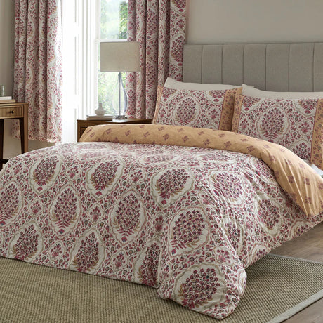 Dreams N Drapes Ashmead Berry Duvet Set