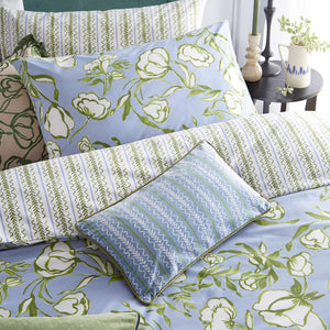 Wylder Nature Albera Floral French Blue Duvet Set
