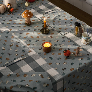 ALL144810 Sophie Allport Paws & Pumpkins Table Runner