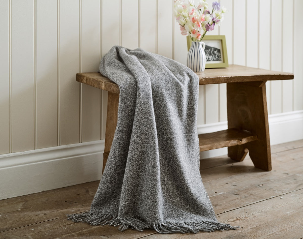 The Lyndon Company Arthington 130cm x 180cm Yarn Dyed Acrylic Throw