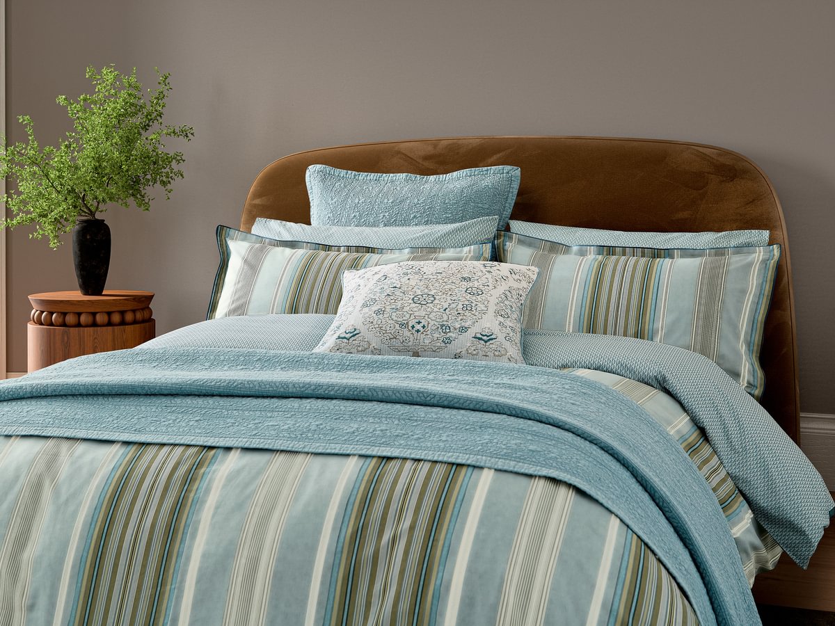 Bedeck of Belfast Oscar Teal & Olive Duvet Set