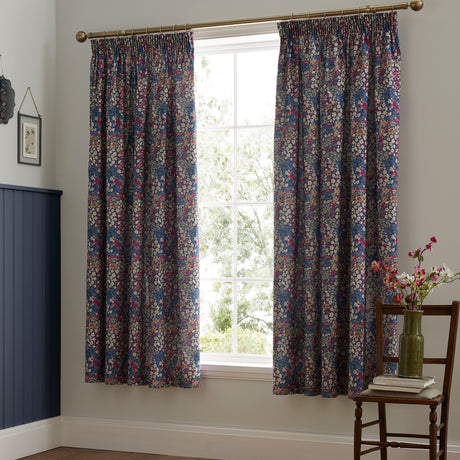 Dreams N Drapes Bessie Navy Duvet Set
