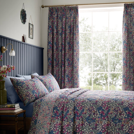 Dreams N Drapes Bessie Navy Duvet Set