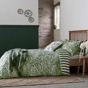 Burleigh X Bedeck of Belfast Hibiscus Green Duvet Set