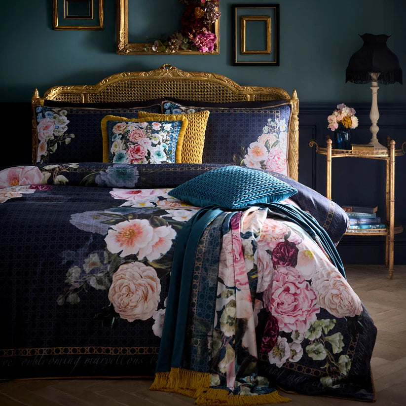 Laurence Llewelyn Bowen Bouquet List Navy Duvet Set
