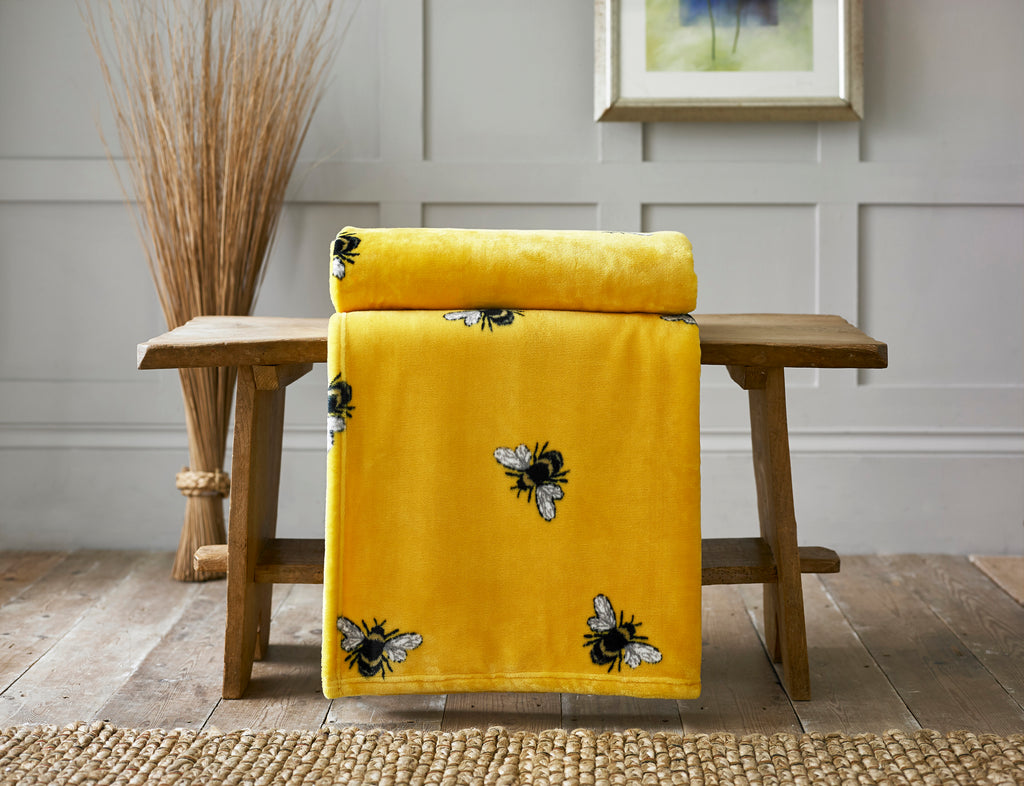 Bee fleece throw online