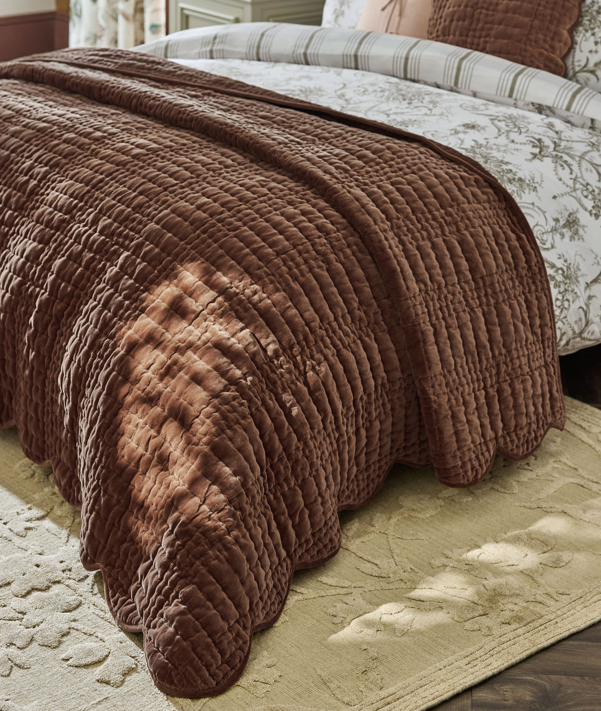 Laura Ashley Brady Scalloped 180cm x 235cm Bedspread