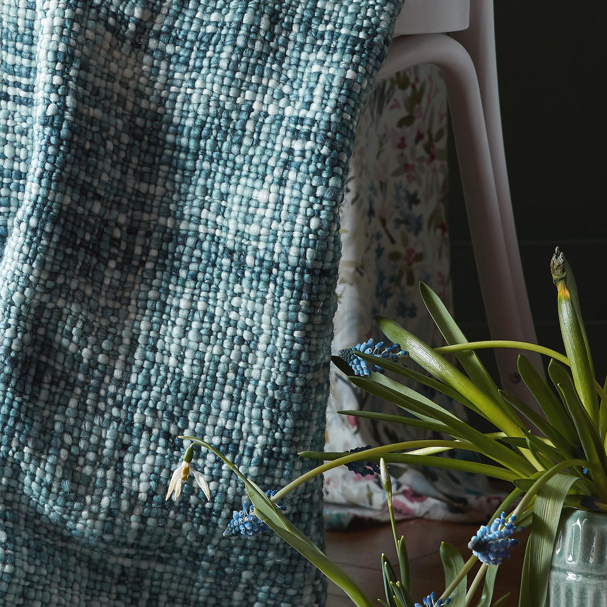Laura Ashley Brydie 130cm x 170cm Throw