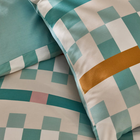 Made Carys Duvet Set