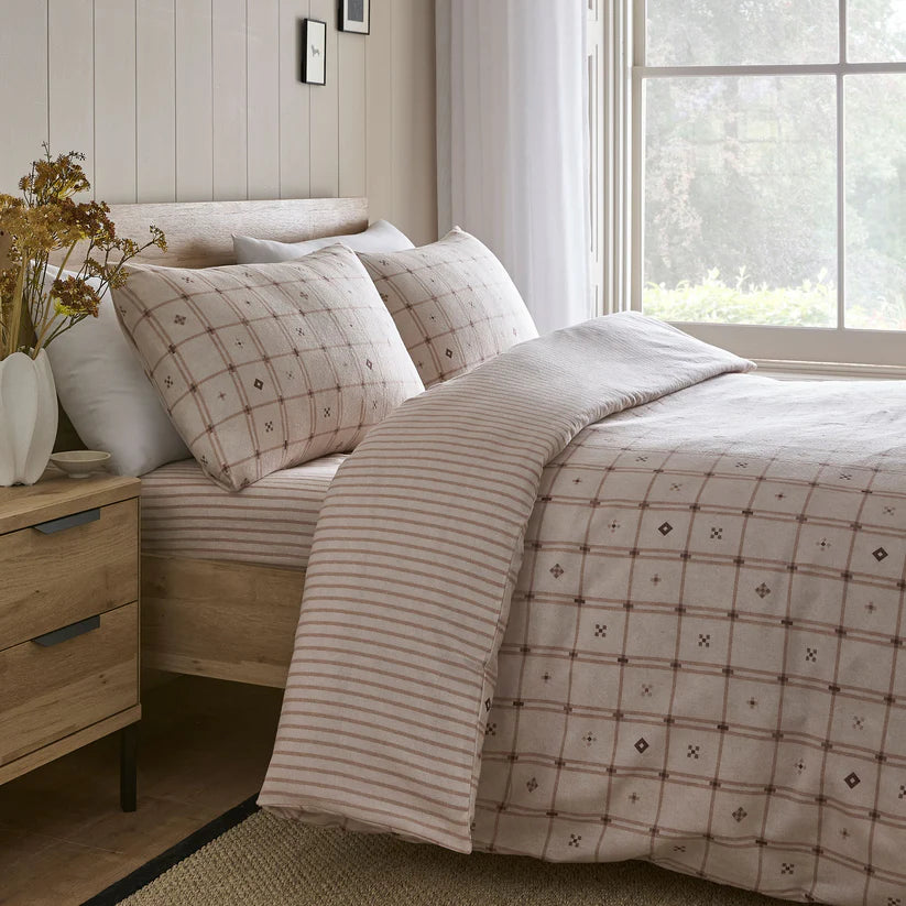 Dreams N Drapes Cottage Check Natural 100% Brushed Cotton Duvet Set