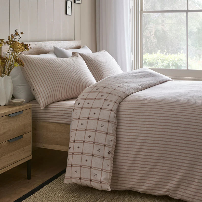 Dreams N Drapes Cottage Check Natural 100% Brushed Cotton Duvet Set