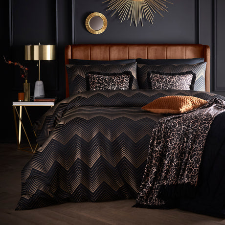 Laurence Llewelyn Bowen Cocktail Duvet Set