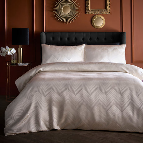 Laurence Llewelyn Bowen Cocktail Duvet Set