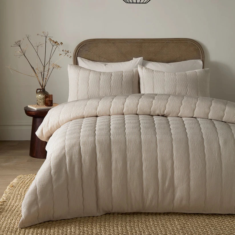 Serene Crinkle Wave Duvet Set