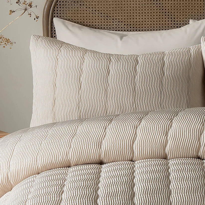 Serene Crinkle Wave Duvet Set