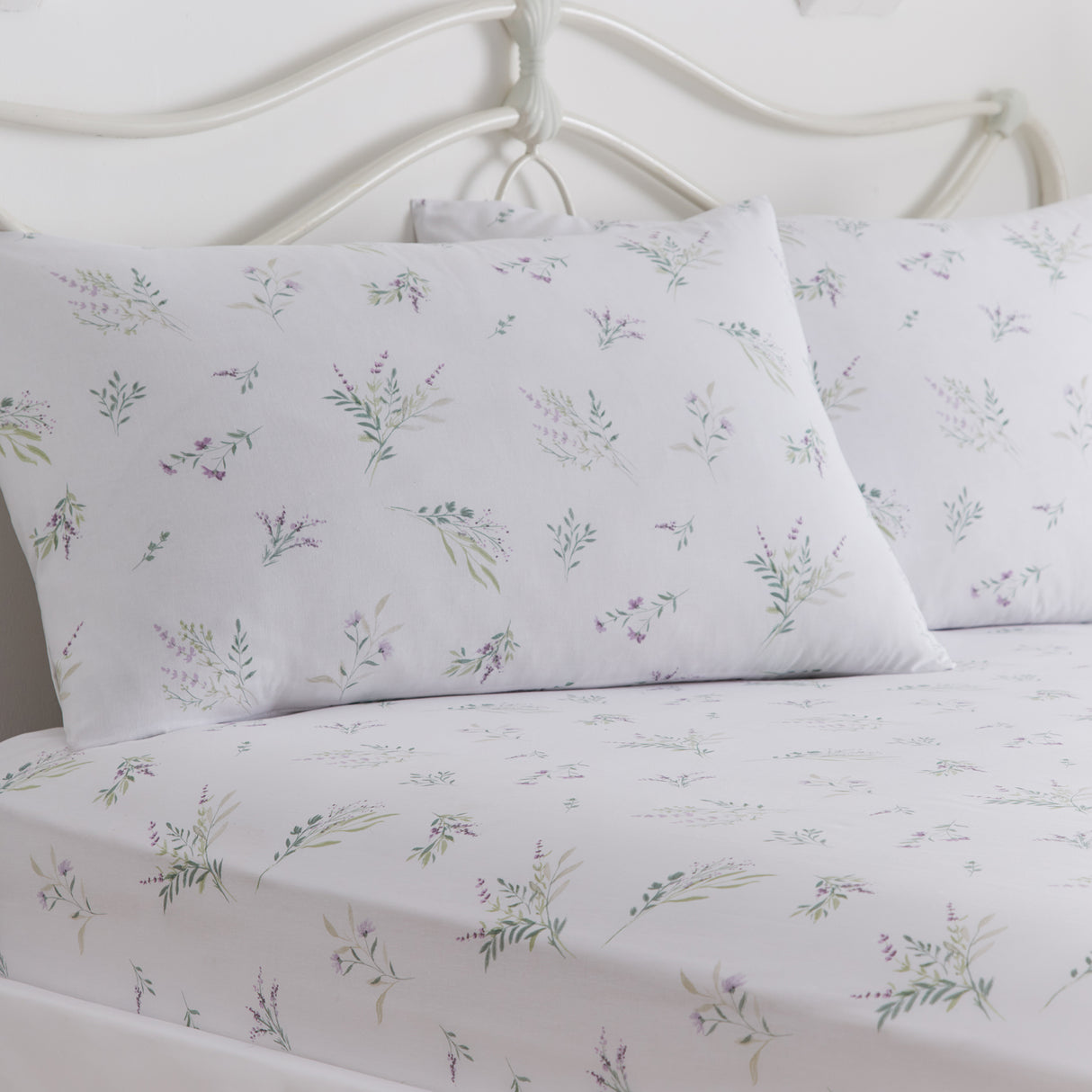 Dreams n Drapes Decorative Chloe Lilac Duvet Set