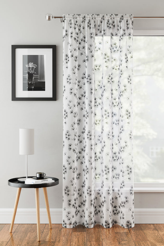 Tyrone Delilah Voile Panels