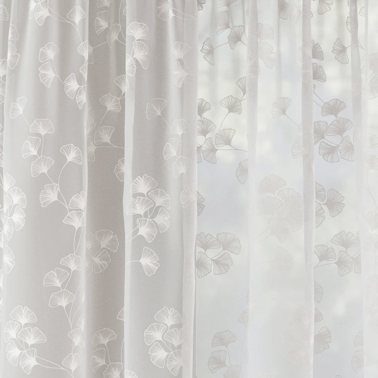 Tyrone Delilah Voile Panels