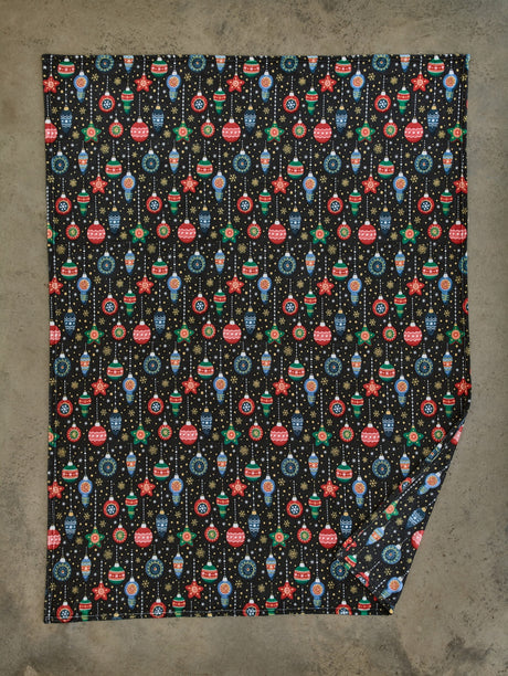 Deyongs 1846 Snuggle Touch Christmas 140cm x 180cm Throws