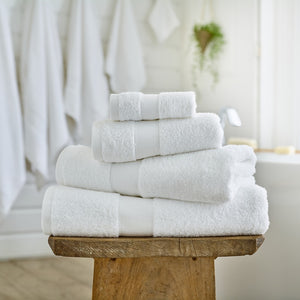 Deyongs Towels