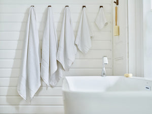 Deyongs Egyptian Embrace 100% Cotton 550gsm White Towels