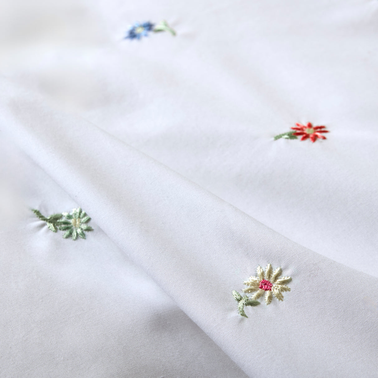 Bluebellgray Daisy Embroidered Multi Duvet Set