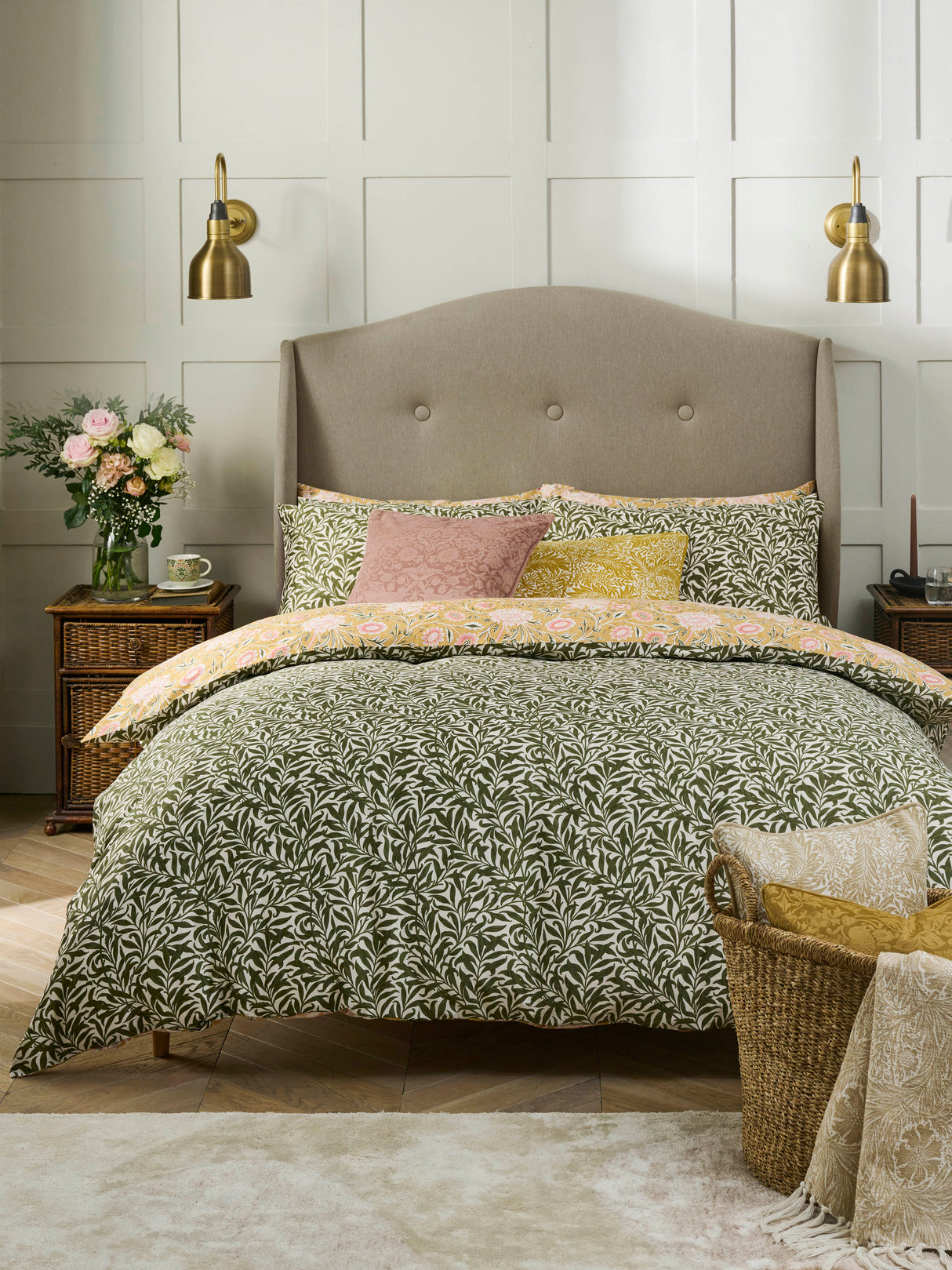 William Morris at Home Double Bough Gold Duvet Set