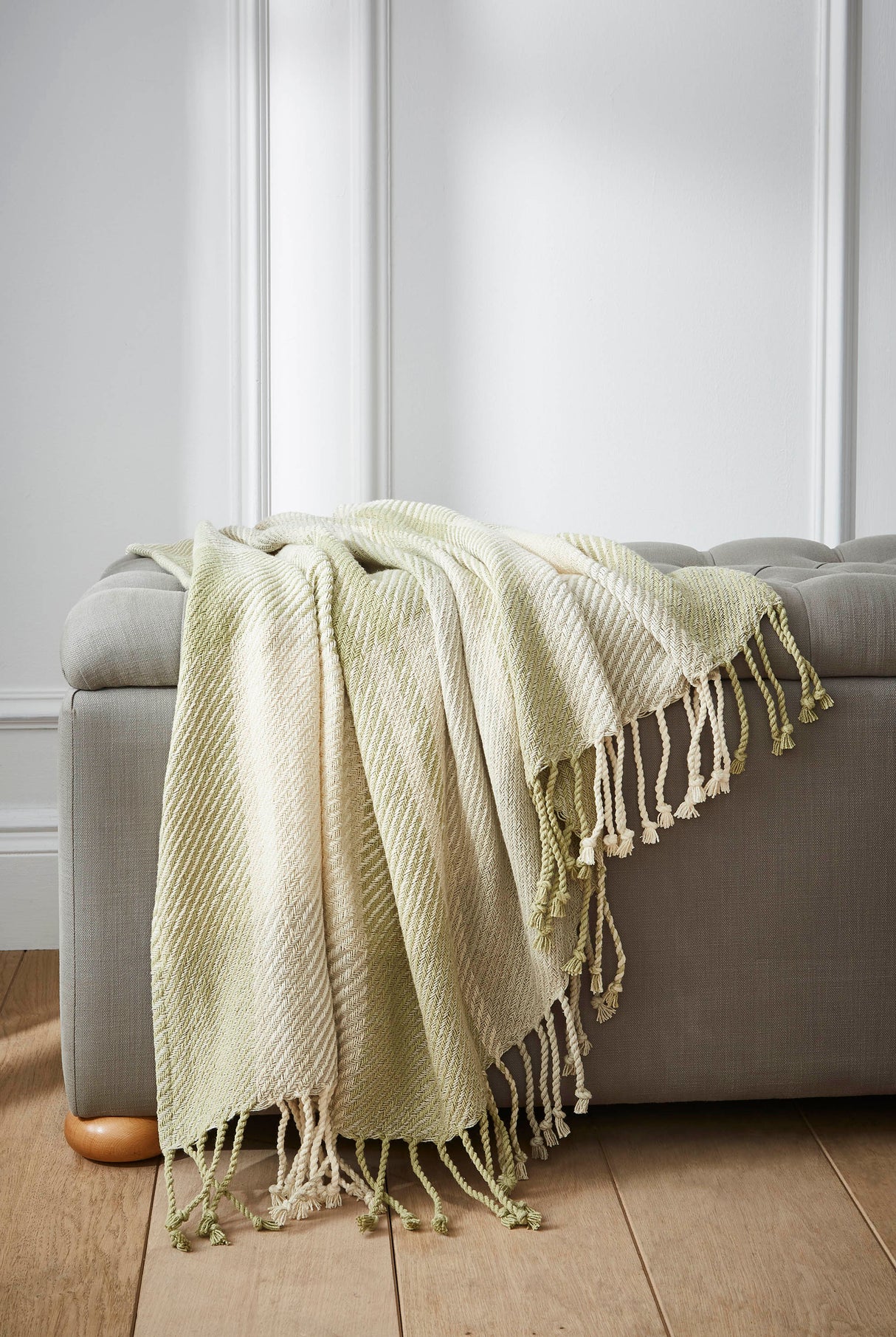 Laura Ashley Dylan 150cm x 200cm Throw