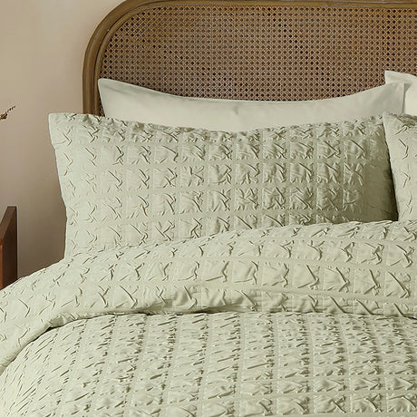 Serene Embossed Grid Duvet Set