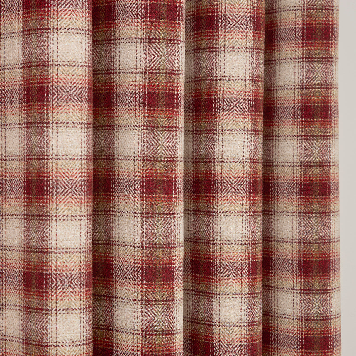 Curtina Everett Eyelet Lined Curtains