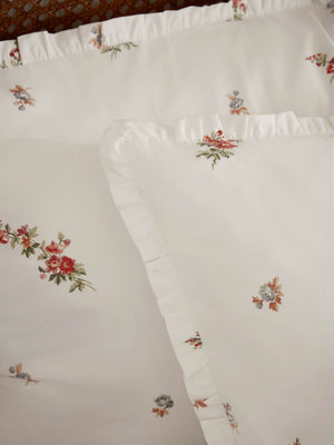 Laura Ashley Elsie Bouquet Pale Cranberry Duvet Set