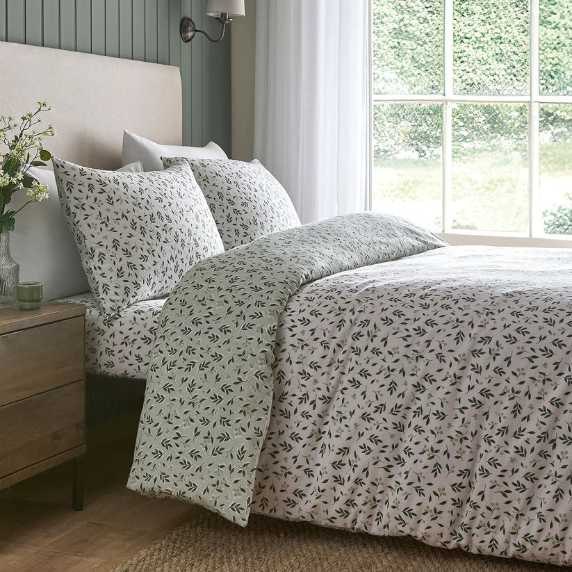 Dreams N Drapes Falling Leaf Green 100% Brushed Cotton Duvet Set
