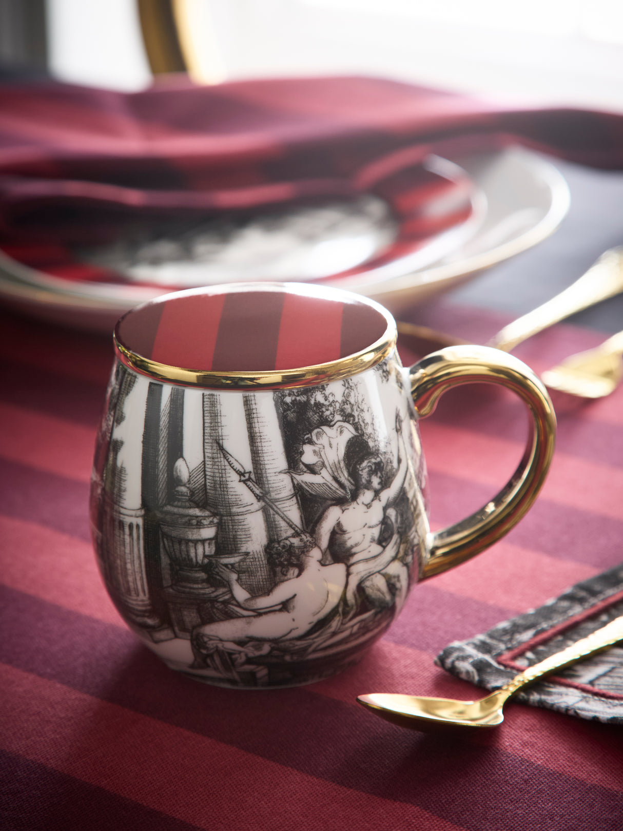 Laurence Llewelyn Bowen Festivo Multi Tableware
