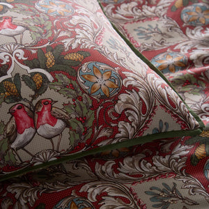 Laurence Llewelyn Bowen Festive Robin Red Duvet Set