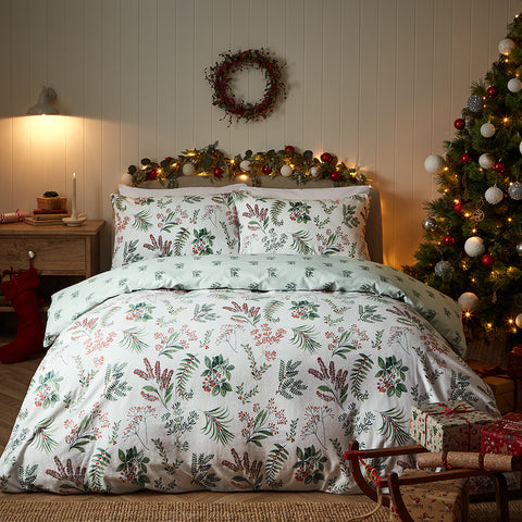 Vantona Festive Sprigs Multi 100% Brushed Cotton Duvet Set