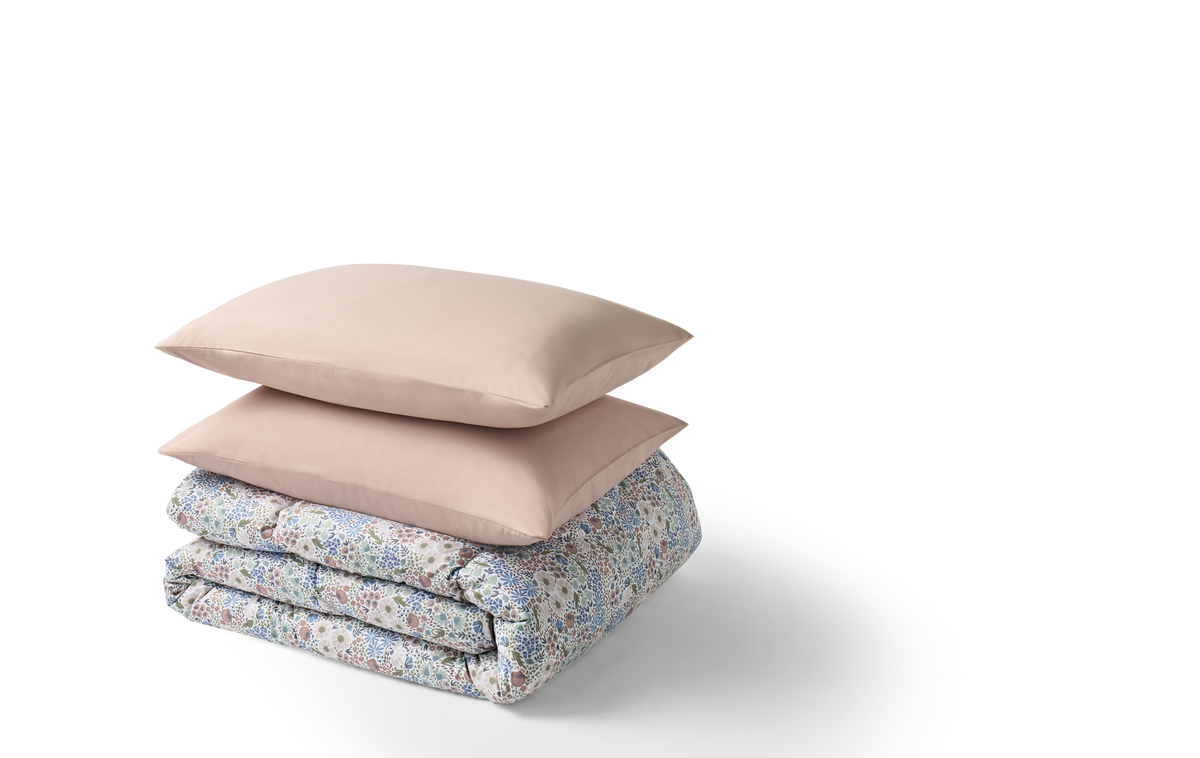 The Fine Bedding Company Night Lark Vintage Meadow Coverless 10.5 Tog Duvet Set
