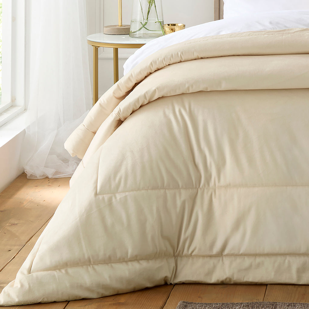 Appletree Harlan 235cm x 235cm Bedspread