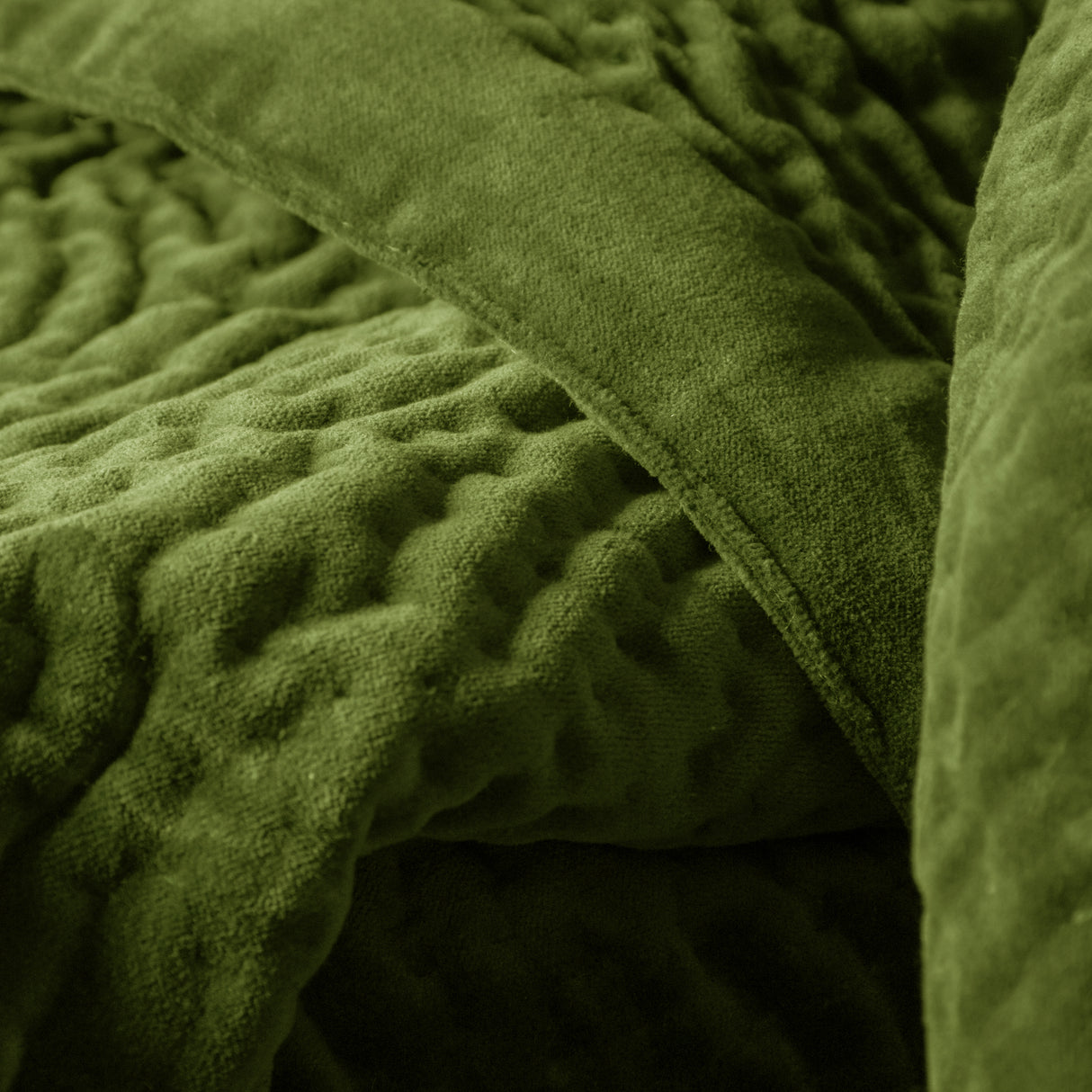 Voyage Haze 140cm x 220cm Velvet Quilted Throw