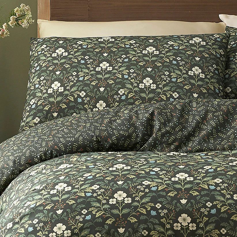 Dreams N Drapes Heritage Floral Green Duvet Set