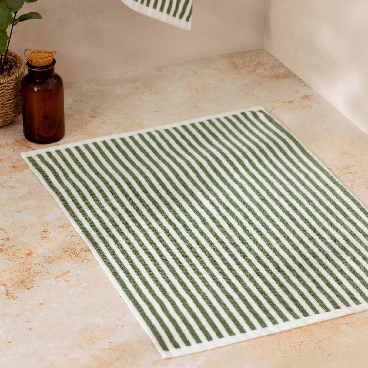 The Linen Yard Hebden Stripe 450gsm 100% Cotton Towels