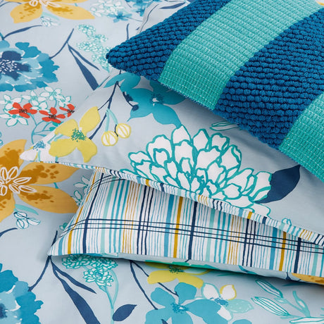 Helena Springfield Budding Brights Bella Duvet Set
