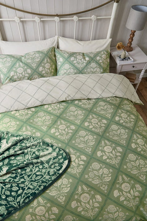 Harvest Moon by Helena Springfield Folk Trellis Duvet Set