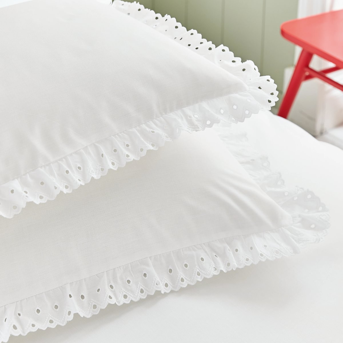 Helena Springfield Secret Garden Clara Embroidered Frill White Duvet Set