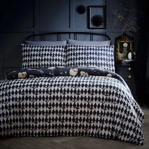 Fusion Gothic Skulls Black Duvet Set