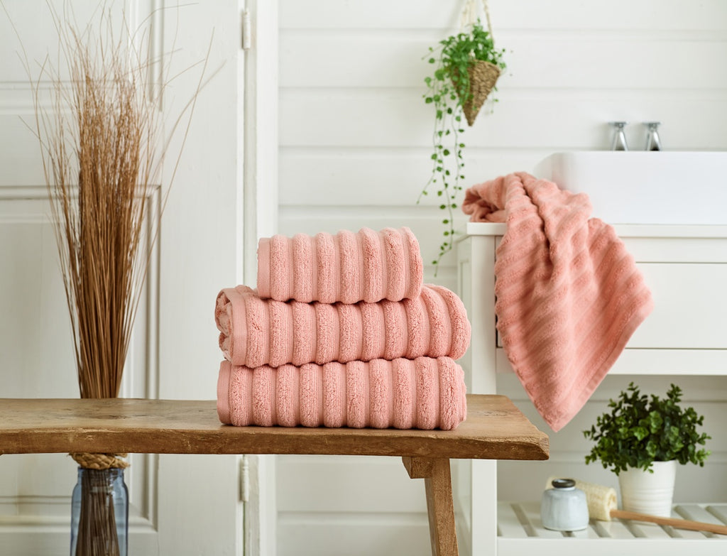 The Lyndon Company Hamilton Soft Rib Zero Twist 100% Cotton 550gsm Rose Towels