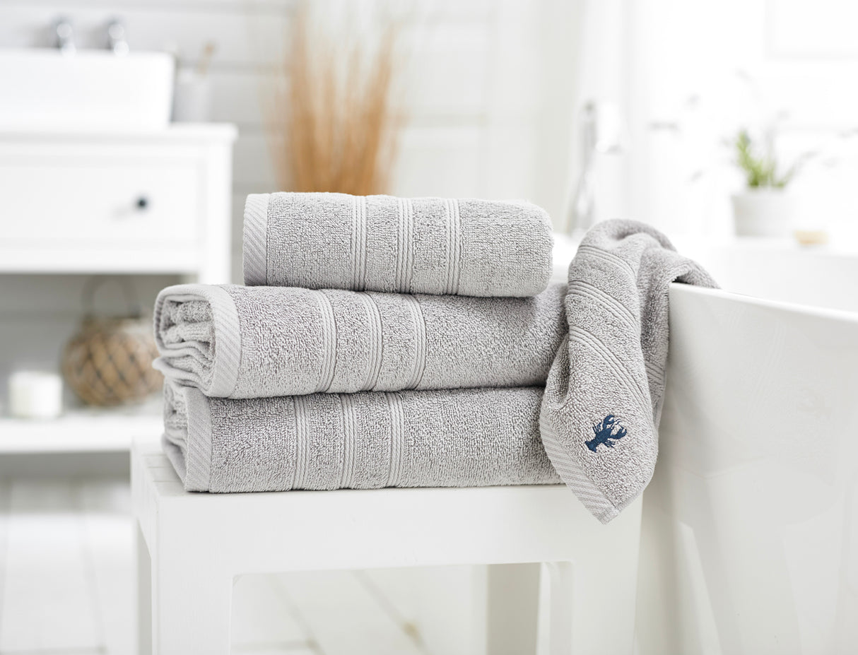 Lobster Creek Kaleidoscope 100% Cotton Silver Towels