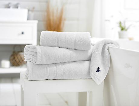 Lobster Creek Kaleidoscope 100% Cotton White Towels